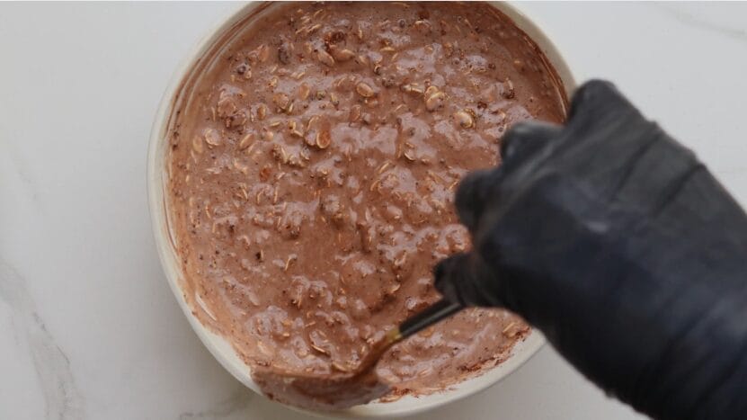 mix ingredients for chocolate overnight oats