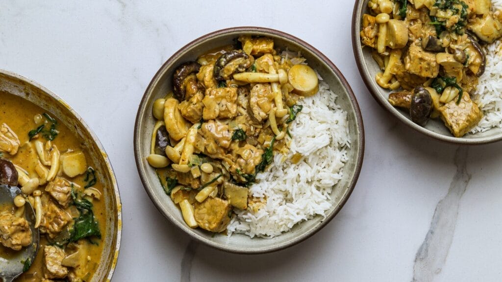 vegan curry in bowls