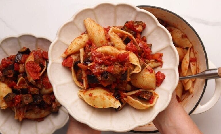 roasted-eggplant-and-tomato-pasta-in-a-pot-and-served-on-a-plate